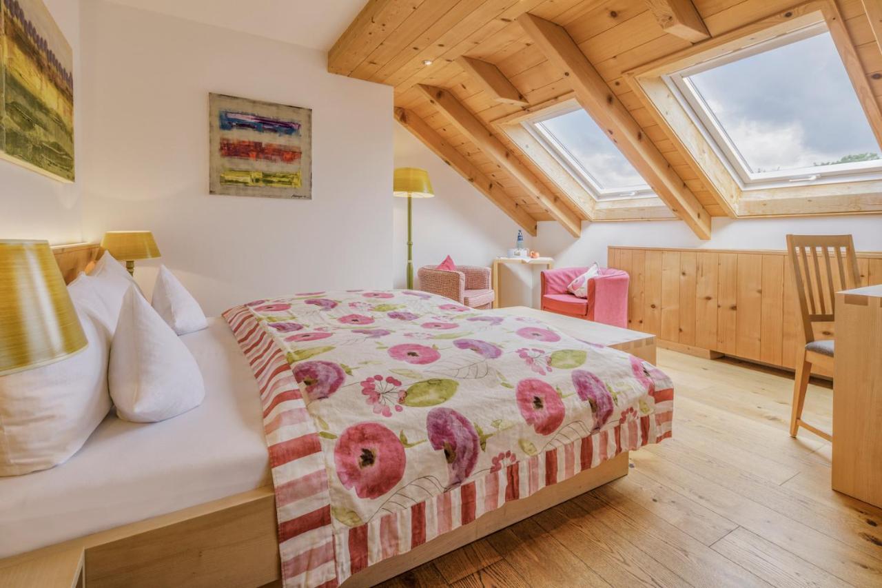 Schlegelhof 3*